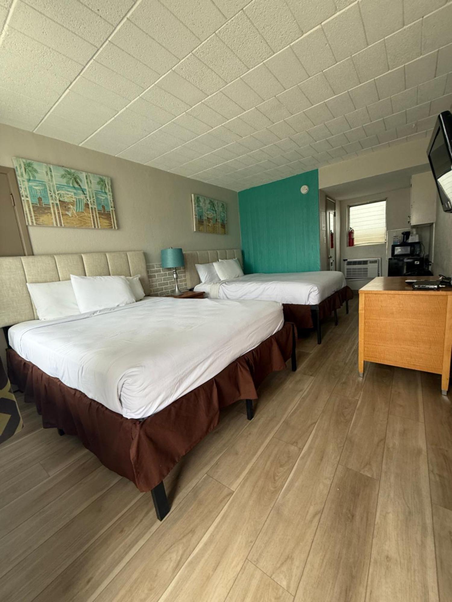 Monaco Motel - Wildwood Beach & Boardwalk Exterior photo